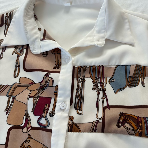 Equestrian Print Button-Up Blouse - Picture 4 of 7